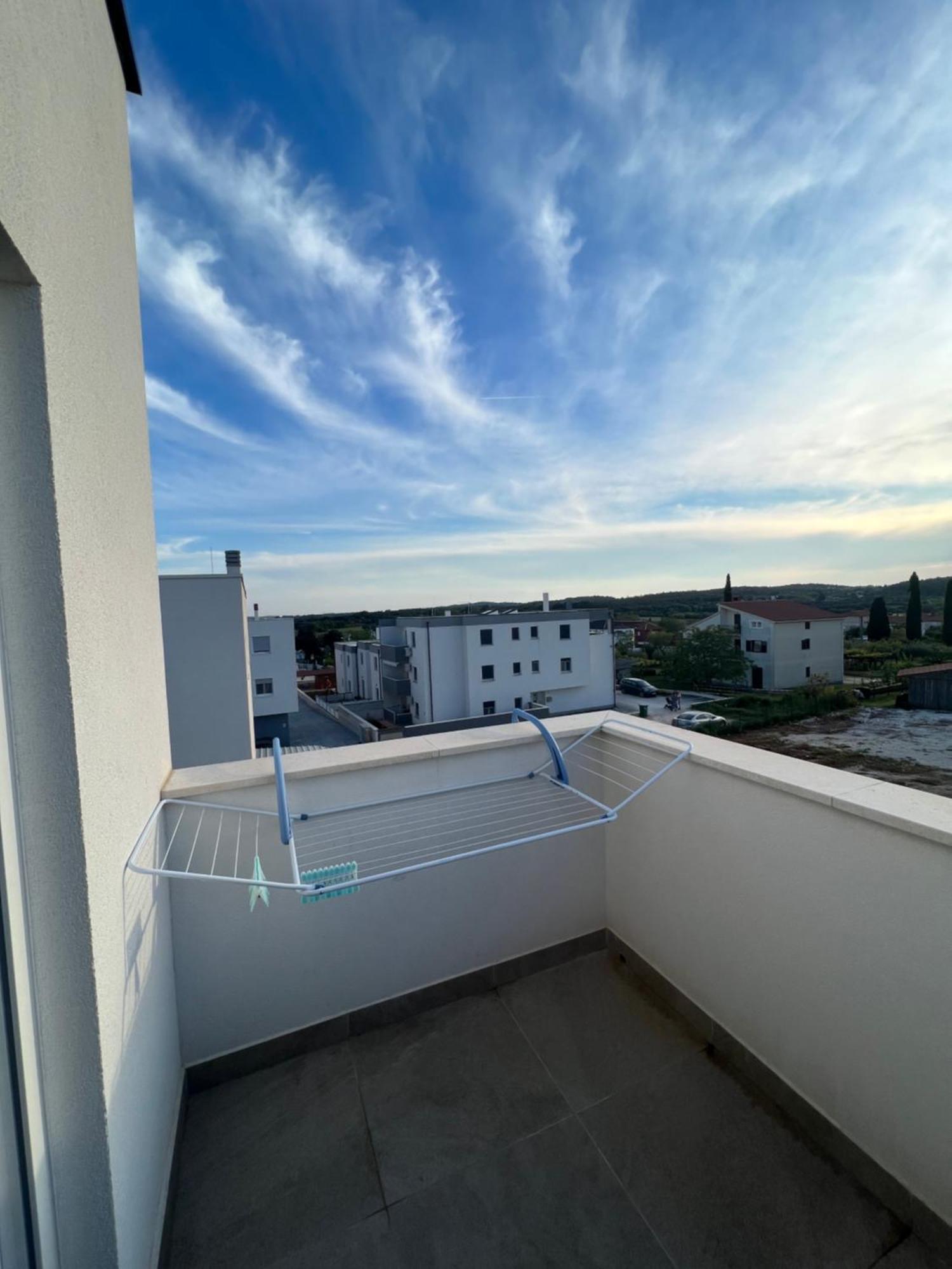 Apartment Sunset Pula Exterior photo